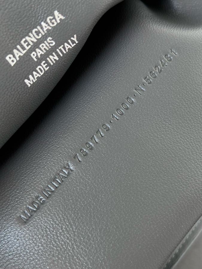1:1 Replica Balenciaga bag 𝐁𝐚𝐥𝐞𝐧𝐜𝐢𝐚𝐠𝐚 𝐑𝐨𝐝𝐞𝐨 — AAA Quality Replica — photo 8