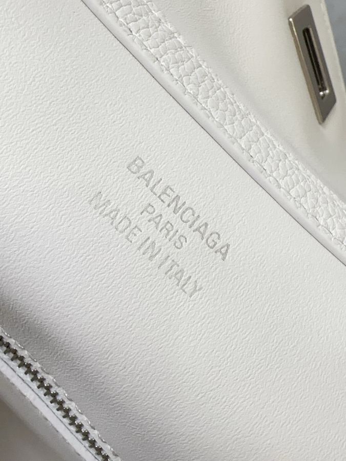 1:1 Replica Balenciaga bag 𝐁𝐚𝐥𝐞𝐧𝐜𝐢𝐚𝐠𝐚 𝐑𝐨𝐝𝐞𝐨 — Premium Replica — photo 6