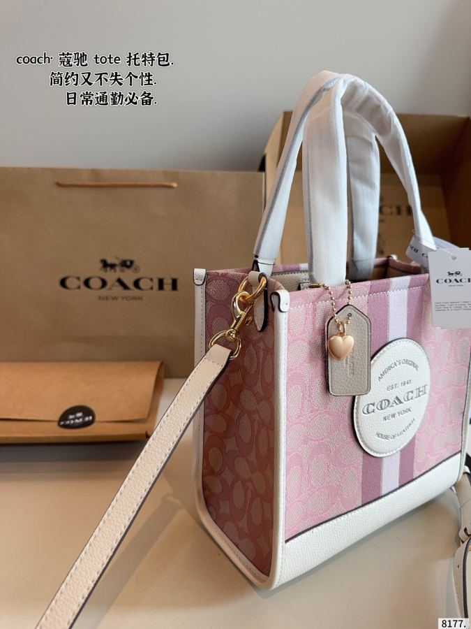 1:1 Replica COACH bag Comes with gift box — 1:1 Replica — photo 5