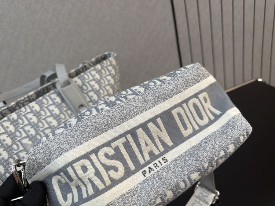 1:1 Replica Dior bag Dior — AAA Quality Replica — photo 5