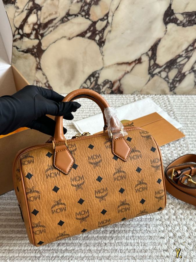 1:1 Replica MCM bag size 25*16cm — 1:1 Replica — photo 5