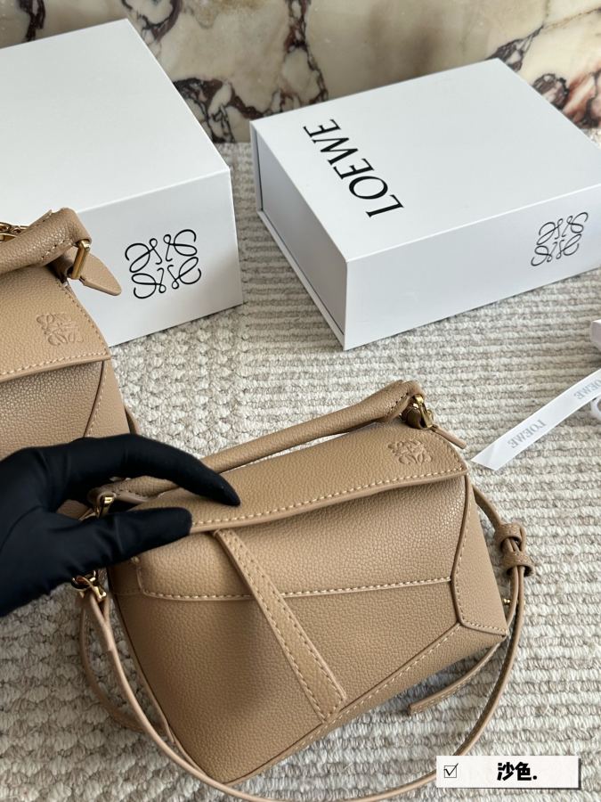 1:1 Replica LOEWE bag Size: 18*11cm (small size) — Premium Replica — photo 9