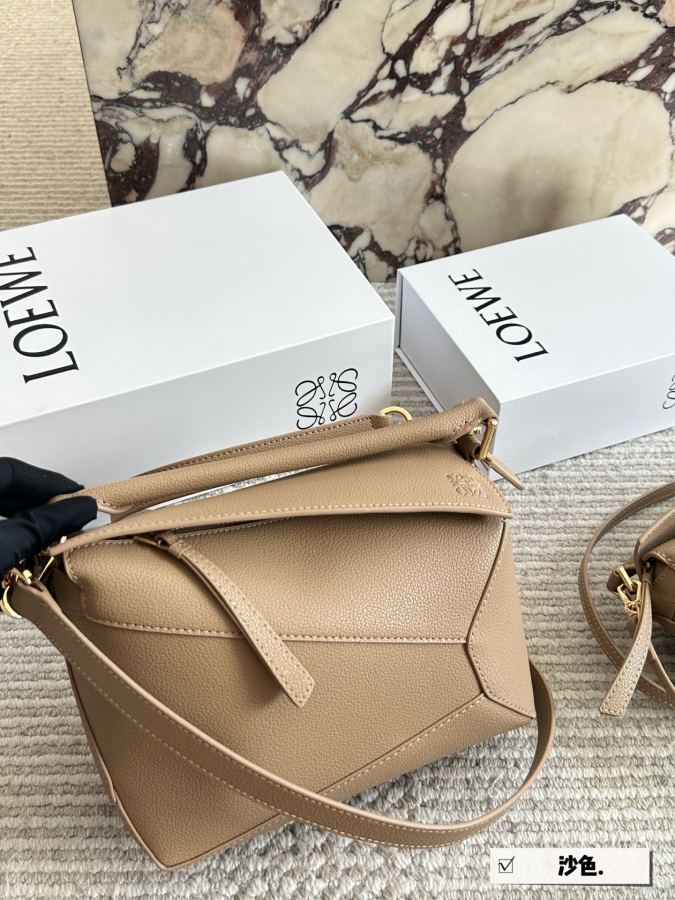1:1 Replica LOEWE bag Size: 18*11cm (small size) — Premium Replica — photo 2