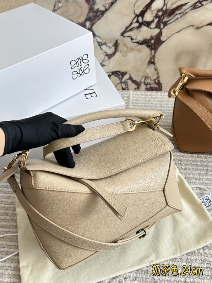 1:1 Replica LOEWE bag Size: 24*15cm (large size) — Premium Replica — photo 9