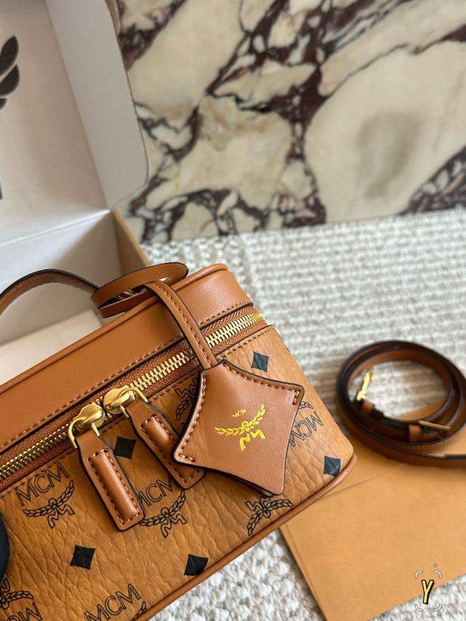 1:1 Replica MCM bag mcm M replica 19 12cm — photo 2