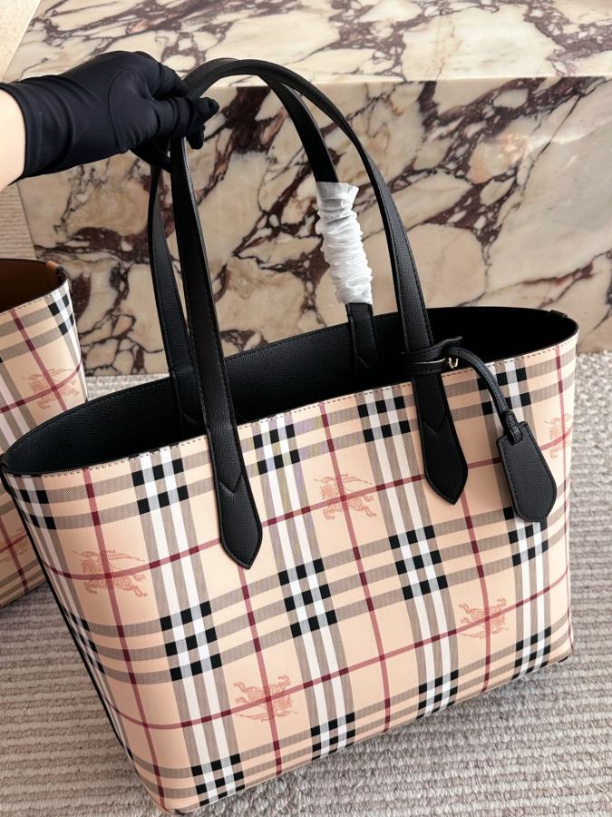 1:1 Replica Burberry bag Burberry — Premium Replica — photo 2