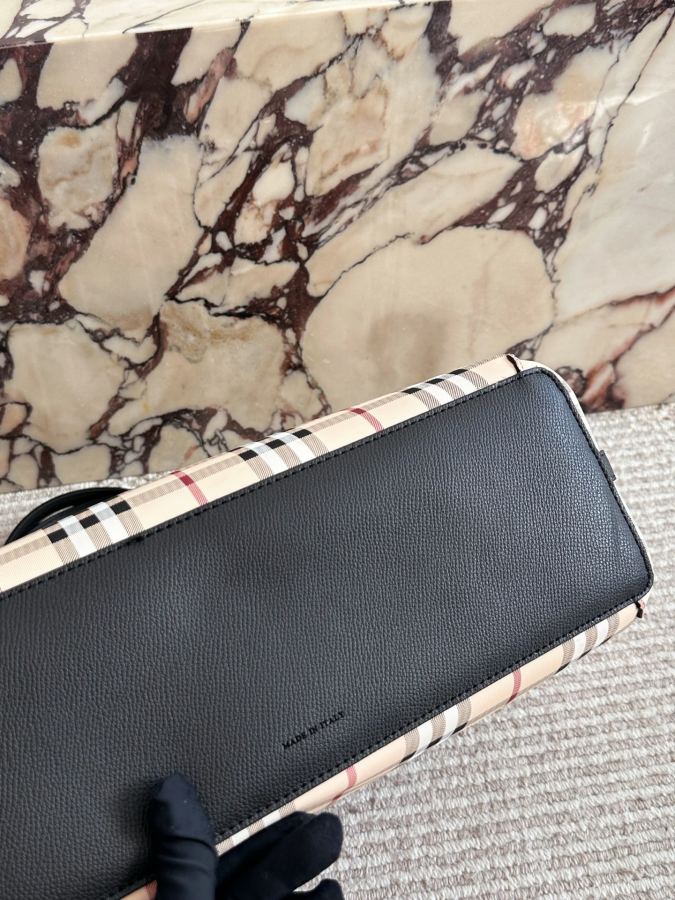 1:1 Replica Burberry bag Burberry — Premium Replica — photo 6