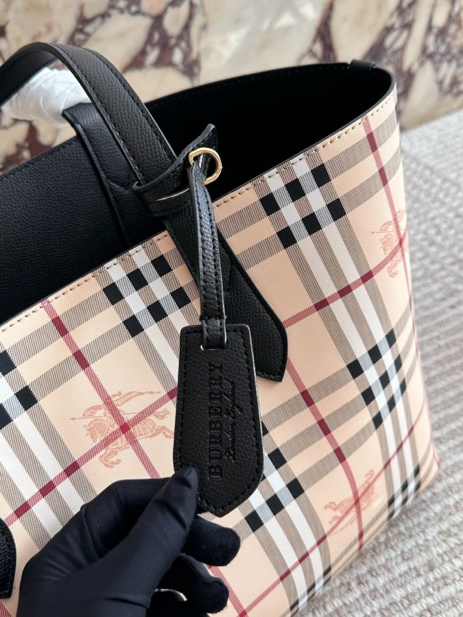 1:1 Replica Burberry bag Burberry — Premium Replica — photo 3