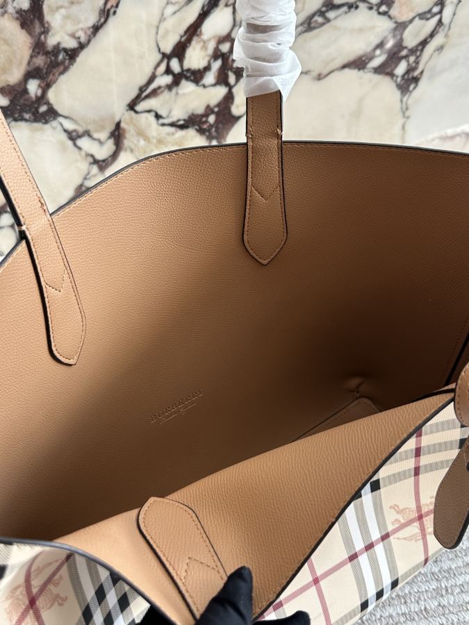1:1 Replica Burberry bag Burberry — Premium Replica — photo 9