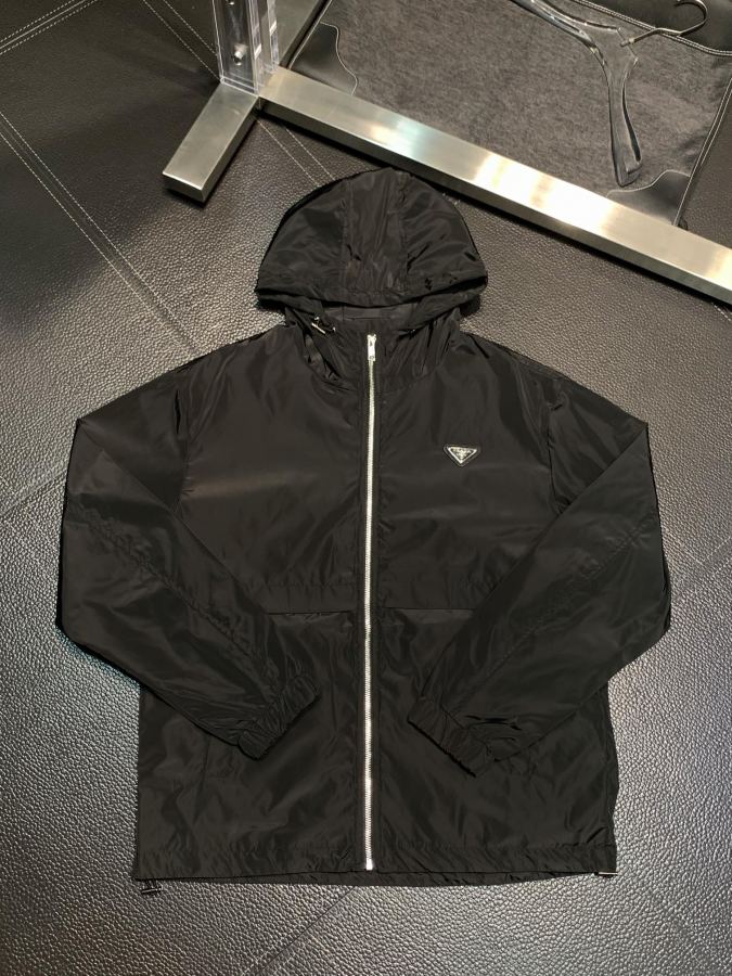 1:1 Replica Prada men Prada — Premium Replica