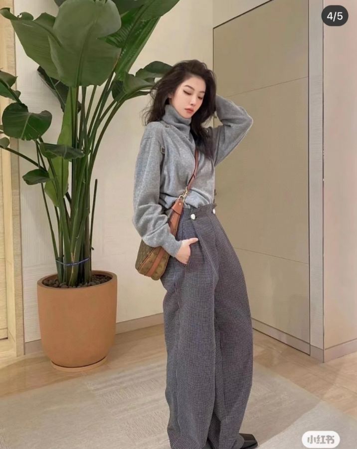 1:1 Replica LV bag Extra large moon bag — Premium Replica — photo 8