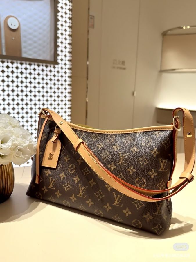 1:1 Replica LV bag carry all — AAA Quality Replica — photo 2