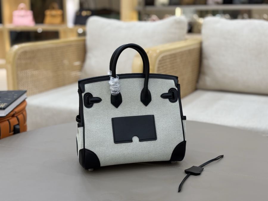 1:1 Replica Hermes bag Cargo 25 CM — AAA Quality Replica — photo 3