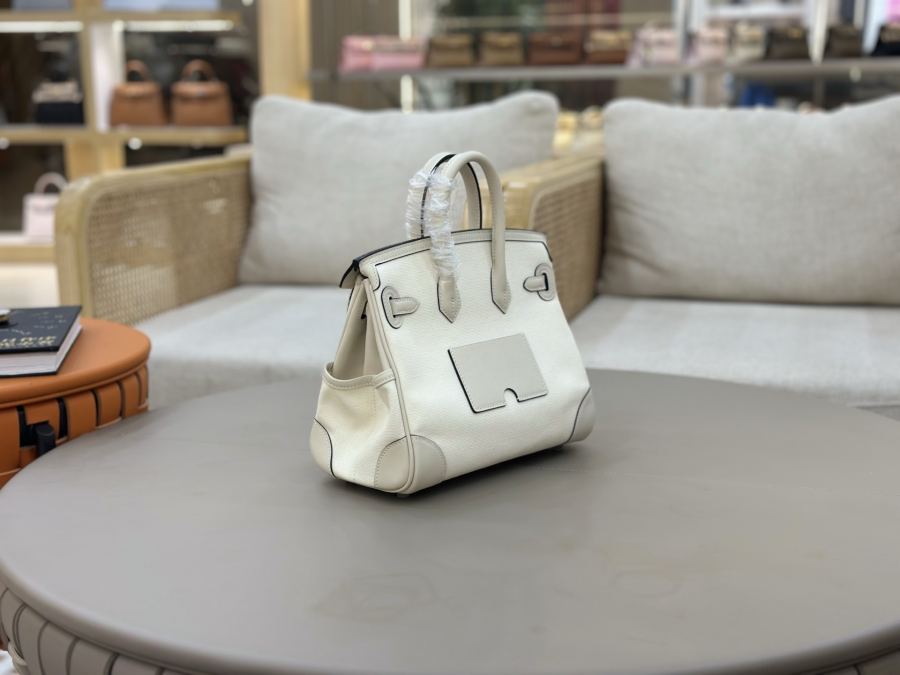 1:1 Replica Hermes bag Cargo 25 CM — 1:1 Replica — photo 3