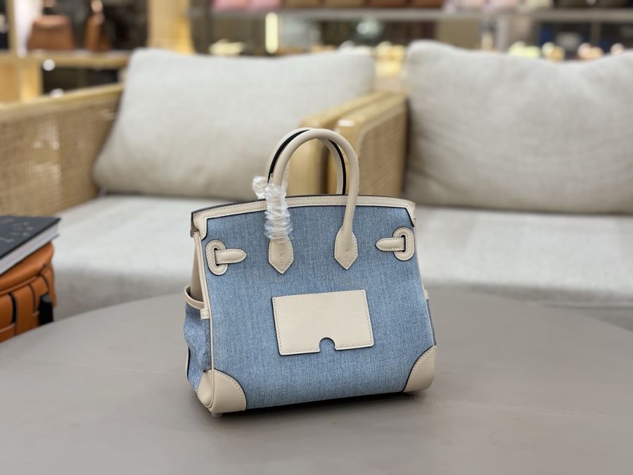 1:1 Replica Hermes bag Cargo 25 CM — AAA Quality Replica — photo 3