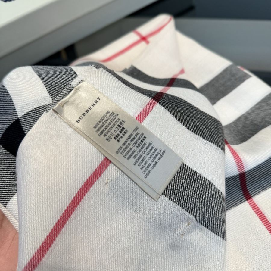 1:1 Replica burberry scarf ¥ — AAA Quality Replica — photo 6