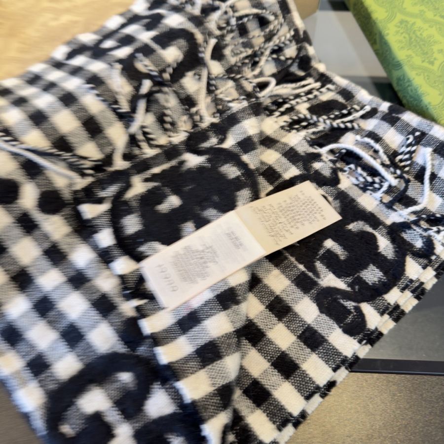 1:1 Replica gucci scarf ¥ — Premium Replica — photo 6