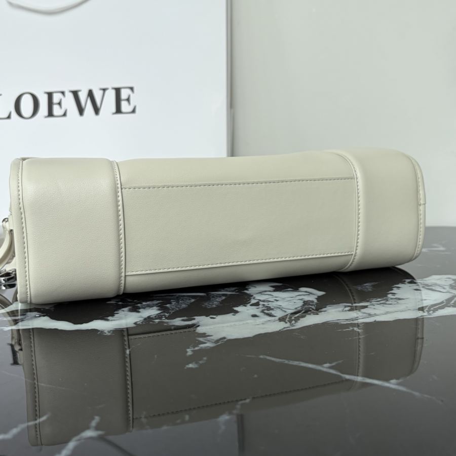 1:1 Replica LOEWE bag Free shipping — AAA Quality Replica — photo 5