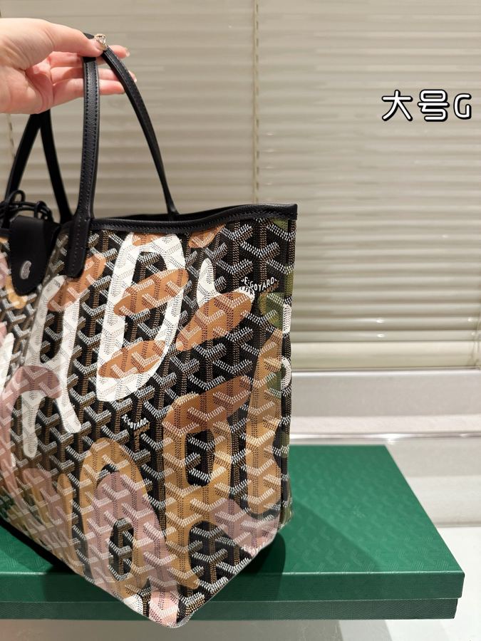 1:1 Replica Goyard bag Large gift box — AAA Quality Replica — photo 7