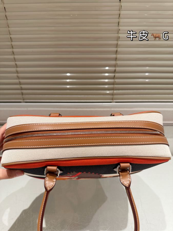 1:1 Replica Hermes bag replica version original cloth — photo 4