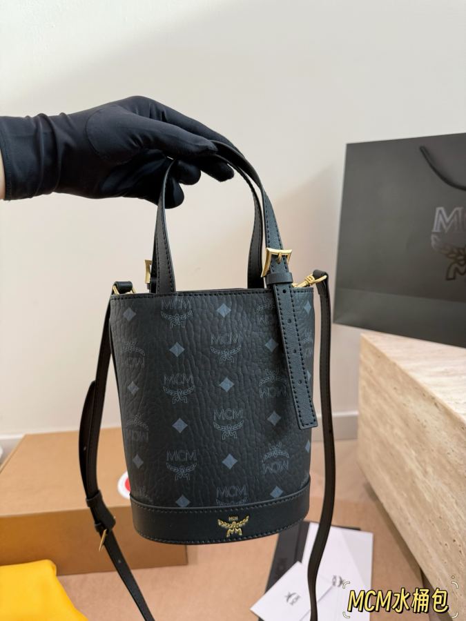1:1 Replica MCM bag size 20 15cm — AAA Quality Replica — photo 2