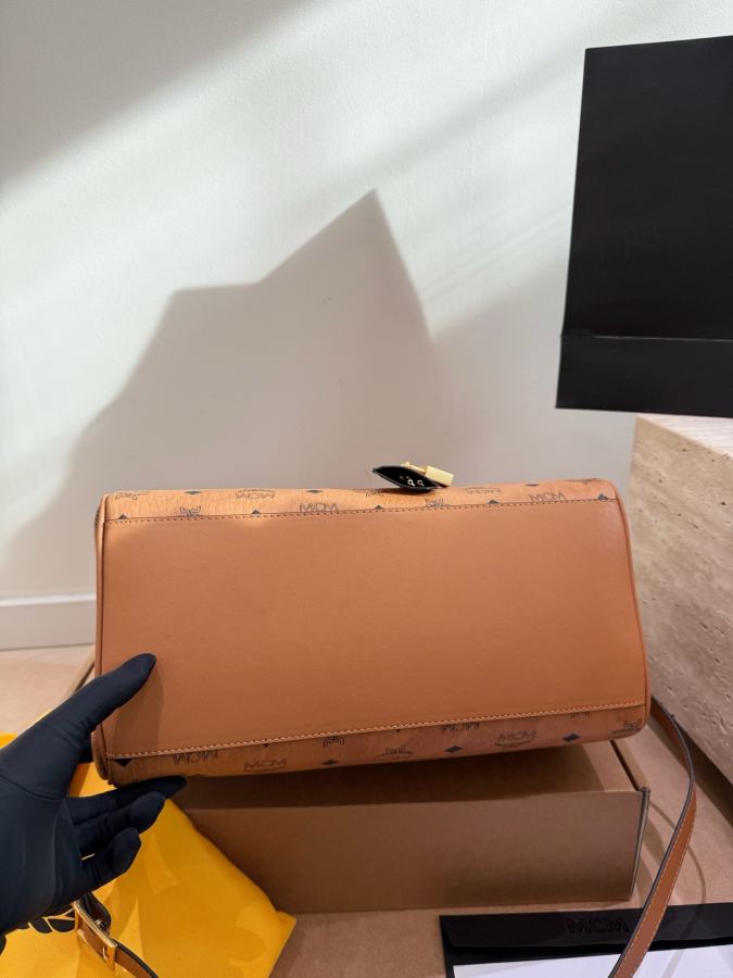 1:1 Replica MCM bag MCM — AAA Quality Replica — photo 8