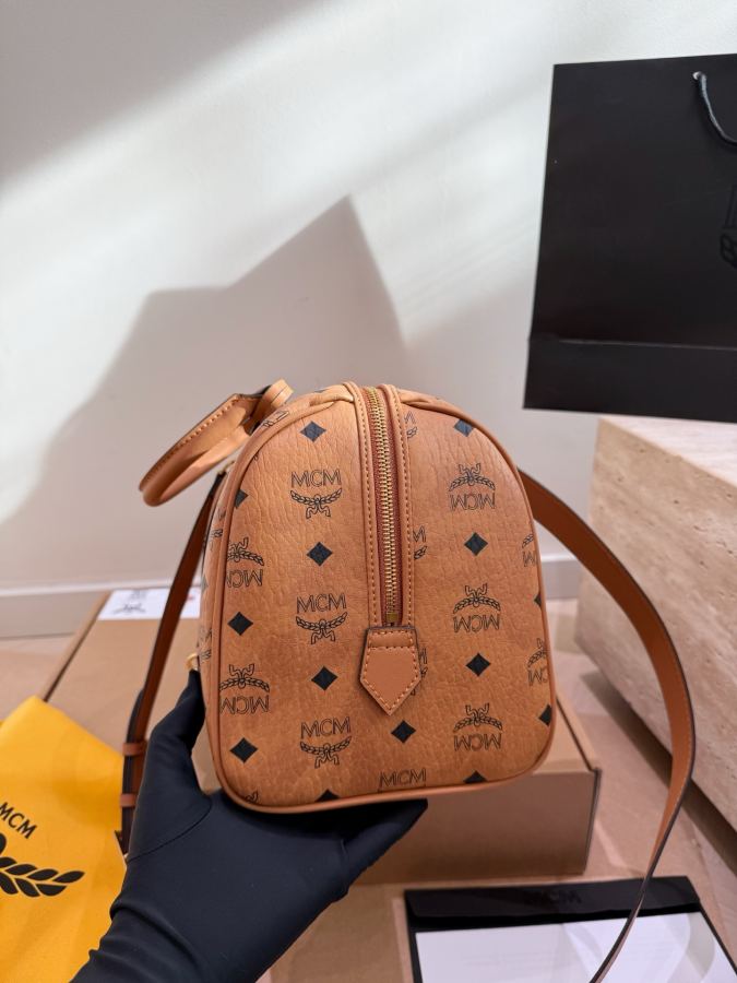 1:1 Replica MCM bag MCM — AAA Quality Replica — photo 6