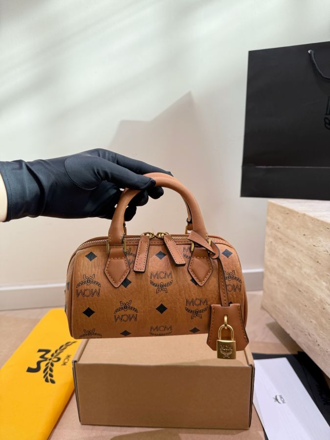 1:1 Replica MCM bag MCM — Premium Replica — photo 3