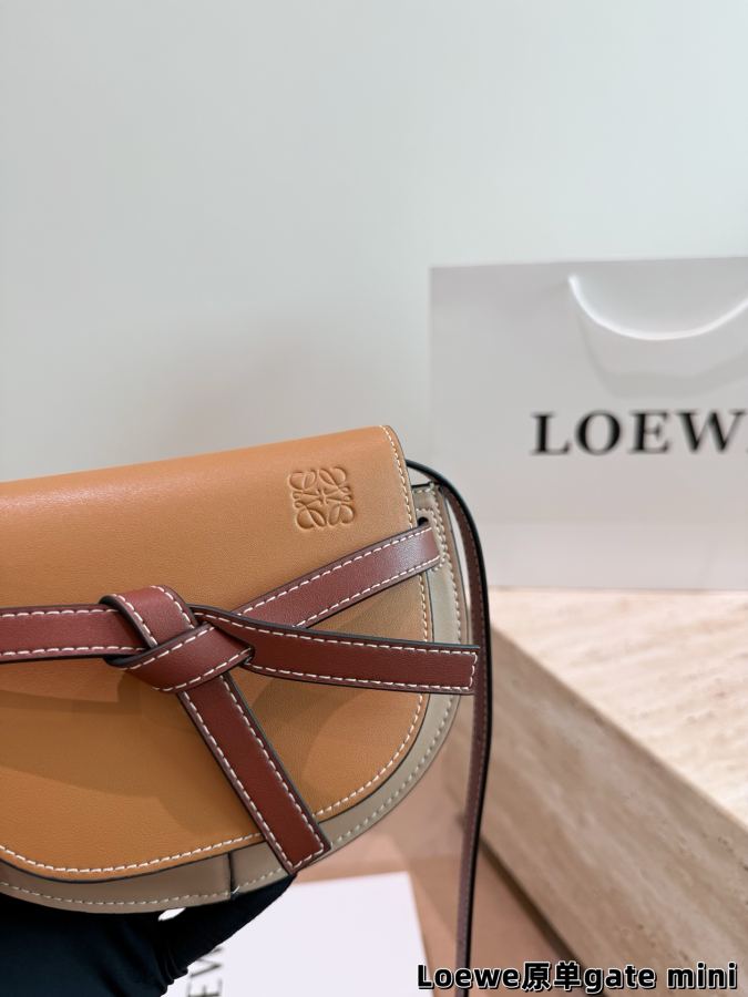 1:1 Replica LOEWE bag size 21* 14cm — Premium Replica — photo 3