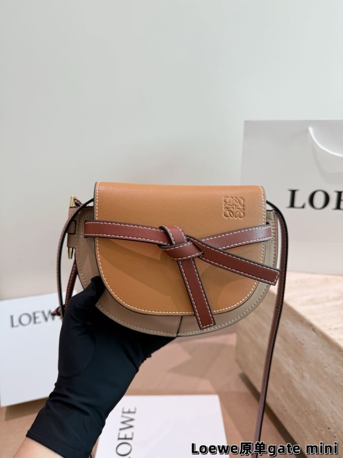 1:1 Replica LOEWE bag size 21* 14cm — Premium Replica — photo 4
