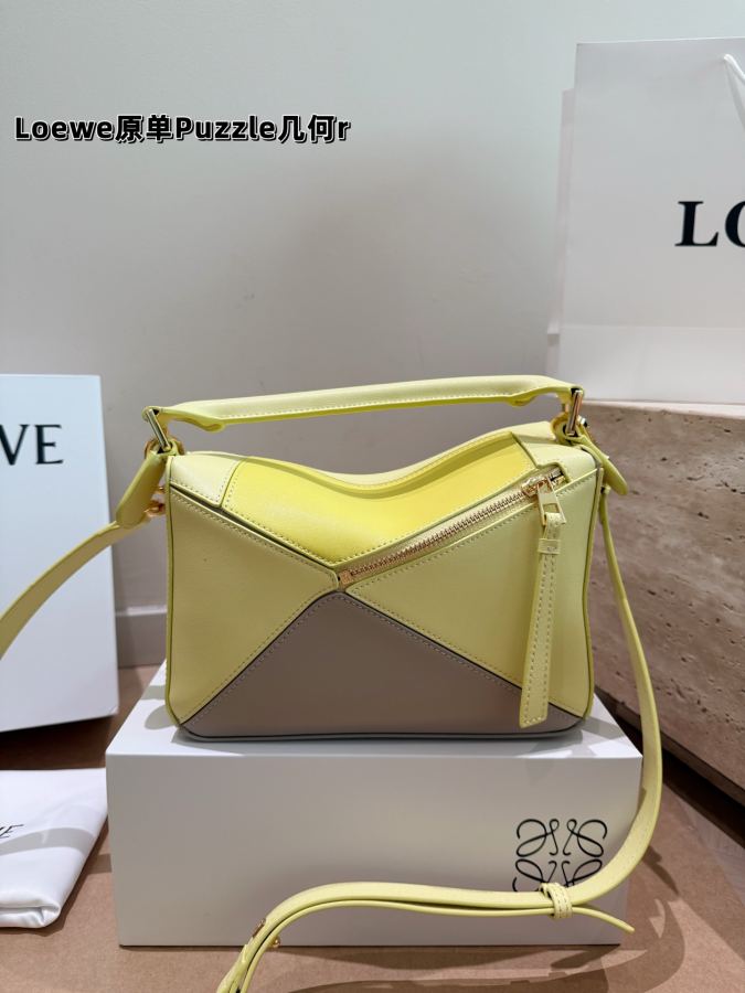 1:1 Replica LOEWE bag Size: 24*15cm — AAA Quality Replica — photo 4