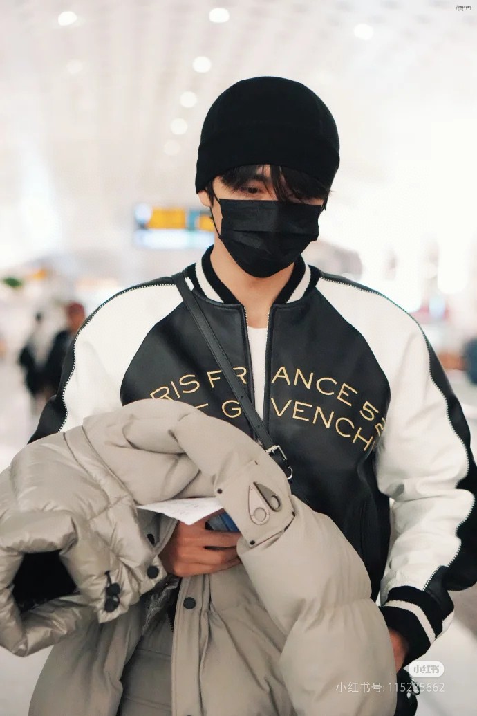 1:1 Replica GVC men Leather jacket-. Brand: Givenchy — AAA Quality Replica — photo 2