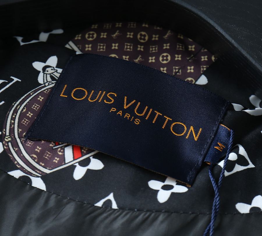 1:1 Replica LV men LV GW wt — Premium Replica — photo 14