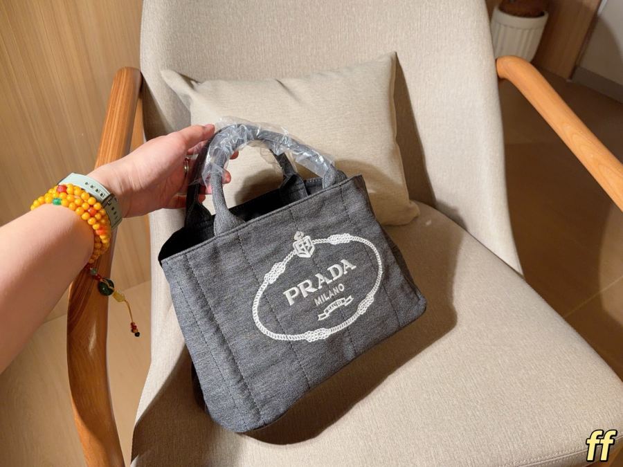 1:1 Replica PRADA bag PRADA — 1:1 Replica — photo 2