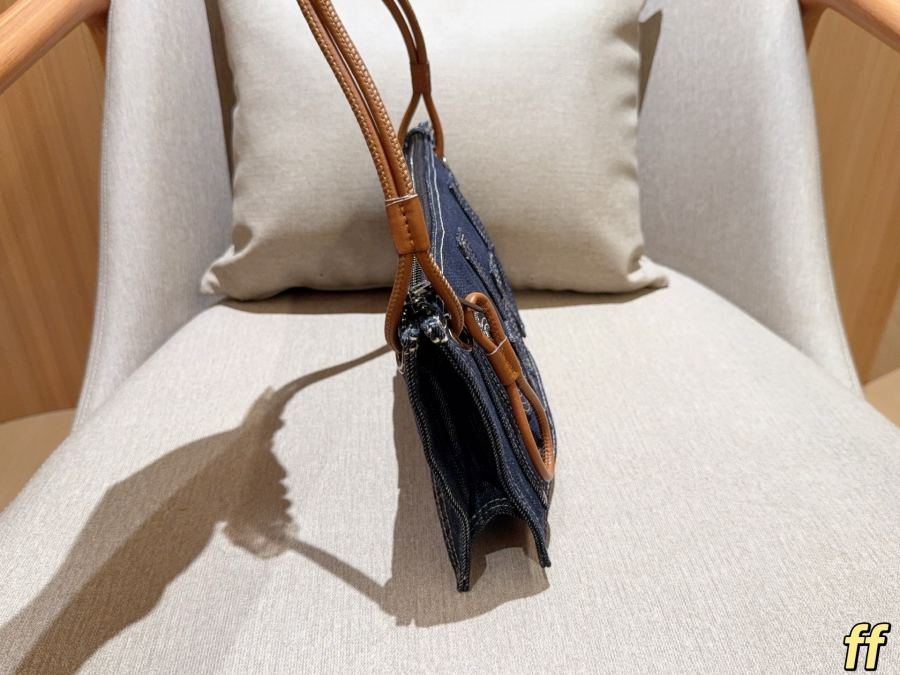 1:1 Replica LOEWE bag Loewe — Premium Replica — photo 5