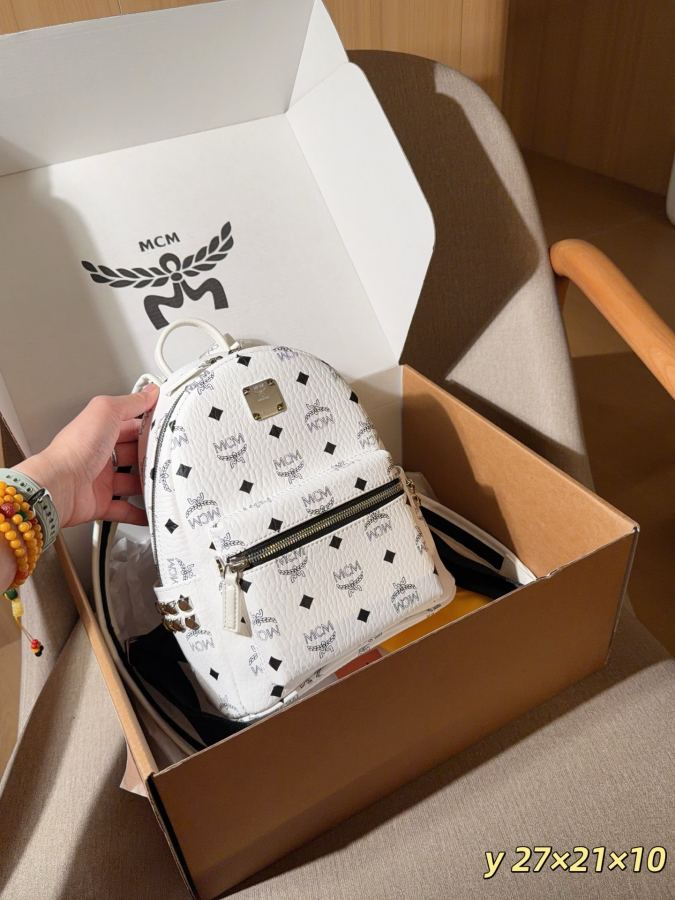 1:1 Replica MCM bag classic backpack — 1:1 Replica — photo 2