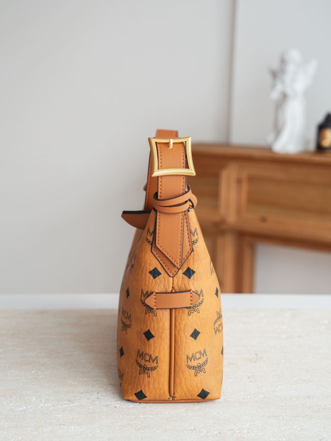 1:1 Replica MCM bag 𝗠𝗖𝗠 𝗔𝗿𝗲𝗻 𝗛𝗼𝗯𝗼 New — 1:1 Replica — photo 7