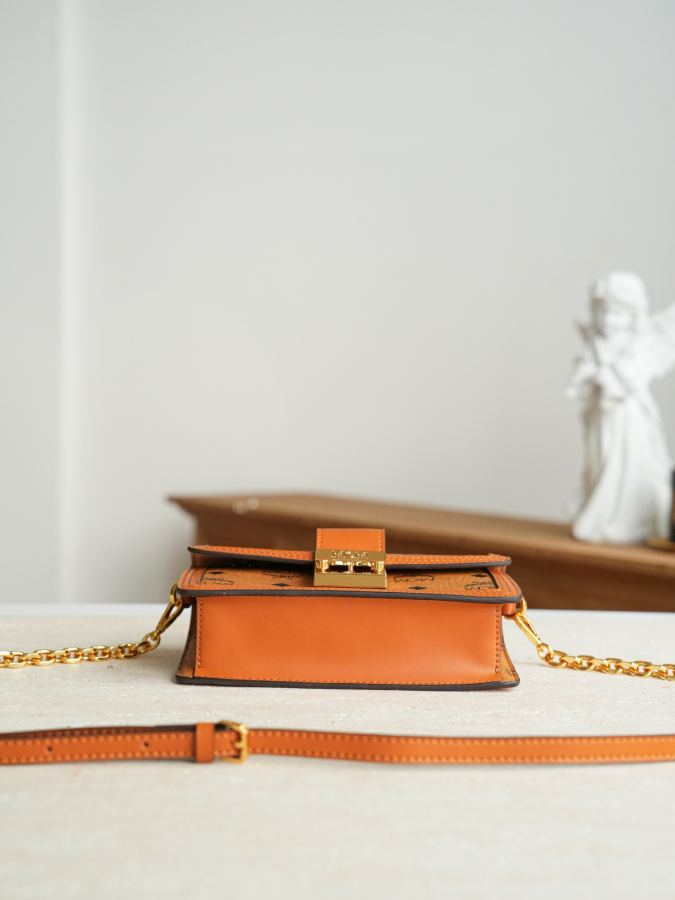 1:1 Replica MCM bag 𝐌𝐂𝐌 𝐓𝐫𝐚𝐜𝐲 𝐕𝐢𝐬𝐞𝐭𝐨𝐬 — Premium Replica — photo 8