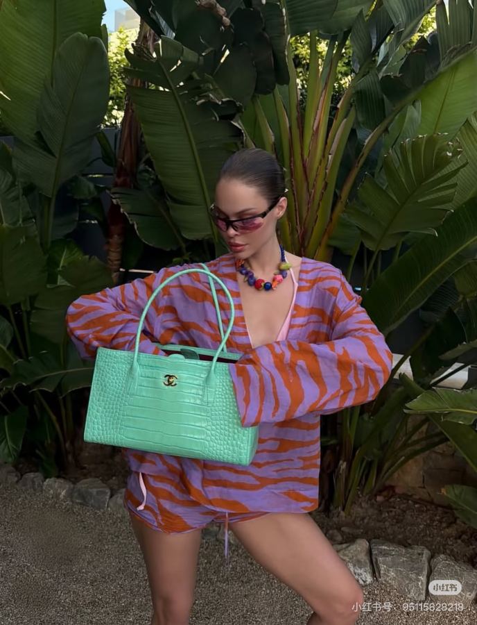 1:1 Replica Chanel Women chanel — AAA Quality Replica — photo 7