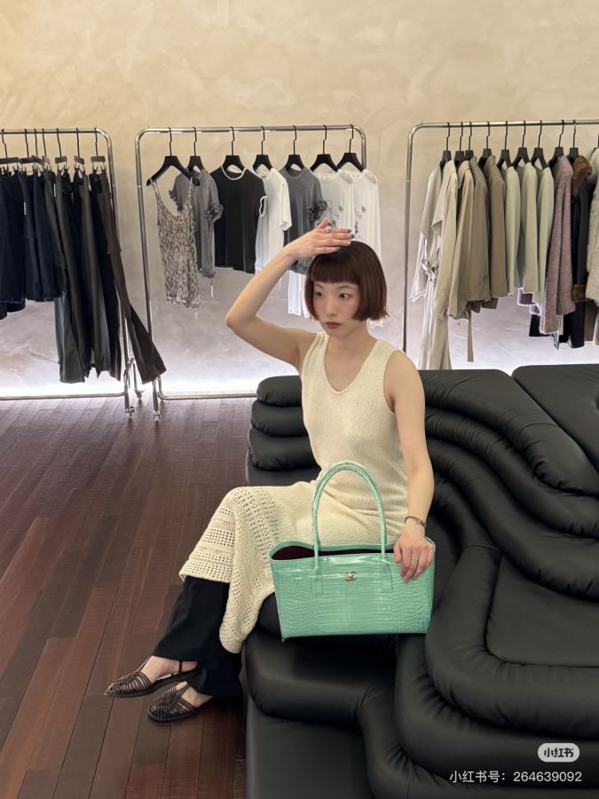 1:1 Replica Chanel Women chanel — AAA Quality Replica — photo 5