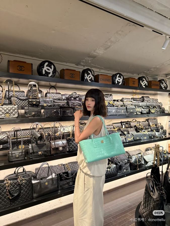 1:1 Replica Chanel Women chanel — AAA Quality Replica — photo 6