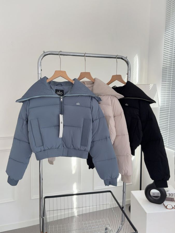 1:1 Replica Alo Jacket Large lapel down jacket — Premium Replica — photo 3