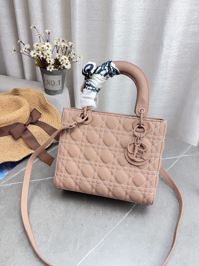 1:1 Replica Dior bag Dior lady — AAA Quality Replica — photo 6
