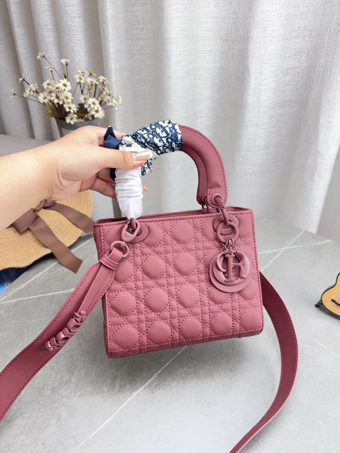 1:1 Replica Dior bag Dior lady — AAA Quality Replica — photo 6