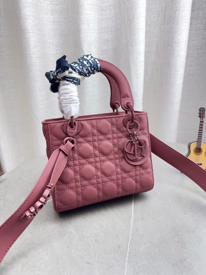 1:1 Replica Dior bag Dior lady — AAA Quality Replica — photo 3