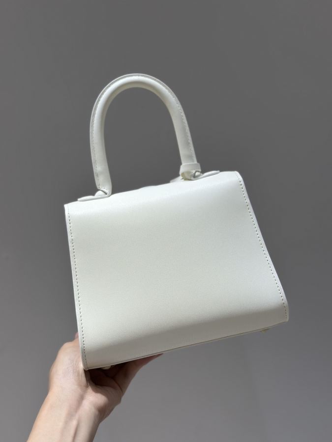 1:1 Replica LV bag BL Snow White — AAA Quality Replica — photo 3
