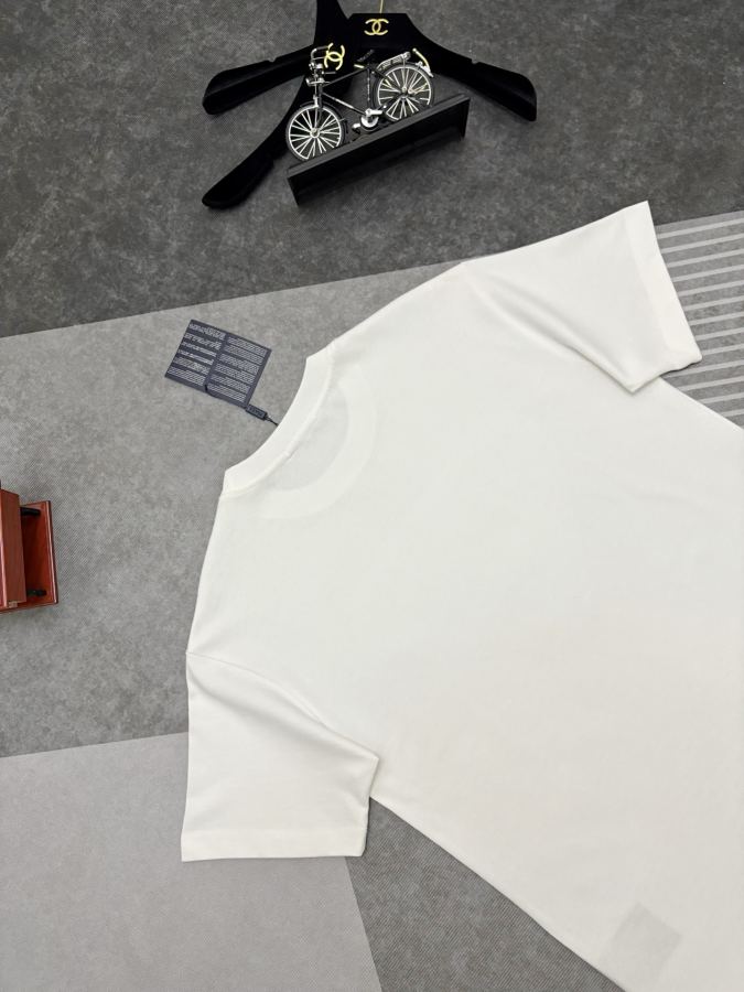 1:1 Replica Prada men PRADA T — 1:1 Replica — photo 9