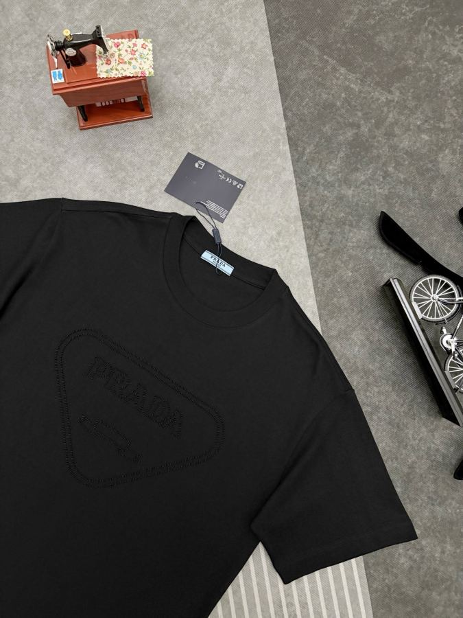 1:1 Replica Prada men PRADA T — 1:1 Replica — photo 3