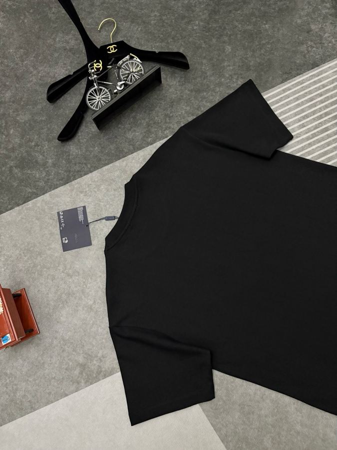 1:1 Replica Prada men PRADA T — 1:1 Replica — photo 8