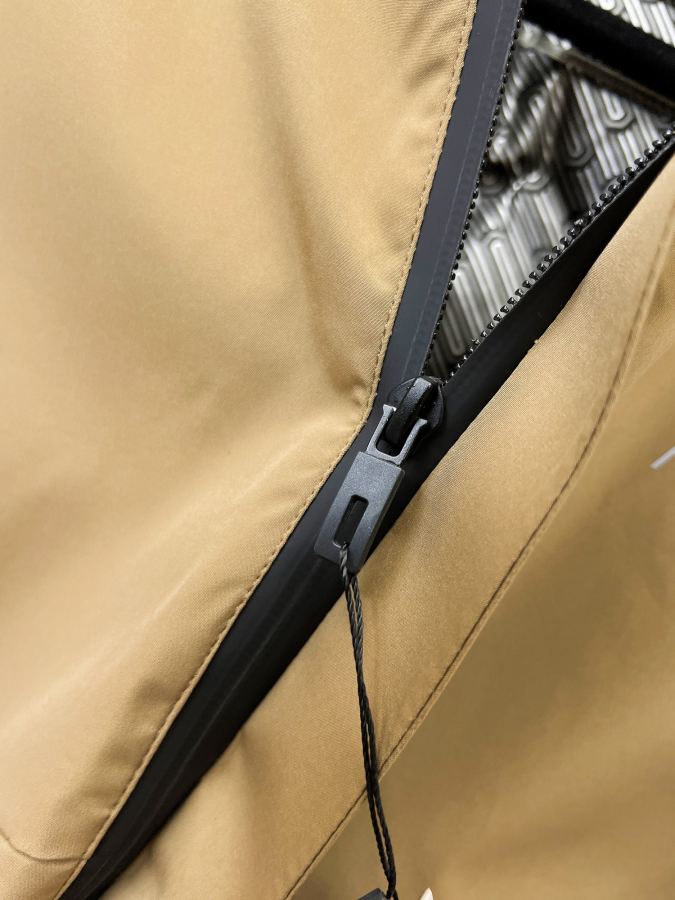 1:1 Replica ARC'TERYX men 90 ARCTERYX — AAA Quality Replica — photo 6